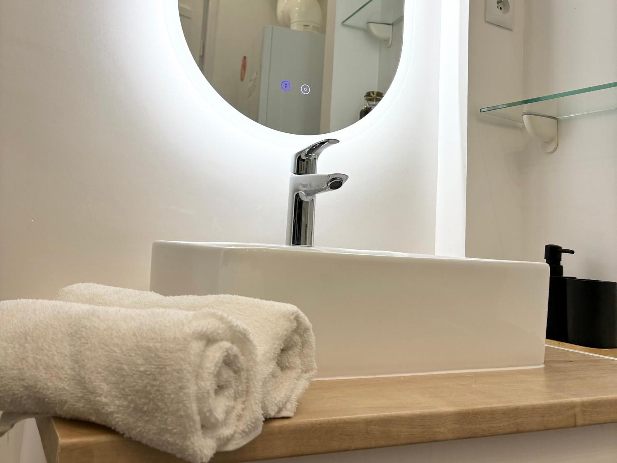 Maison Avec Spa Proche Giverny Vétheuil Екстериор снимка